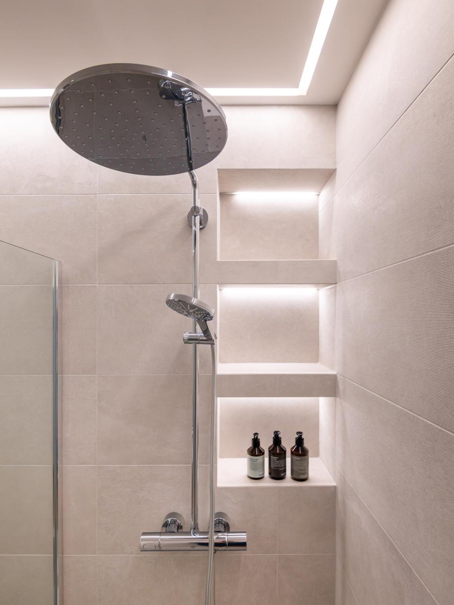D33 Vilnius - Brand New Luxury Apartment With Terrace, Garden, Ac And Parking Kültér fotó
